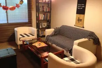 Relax and meet new friends at Jame's home, the Inch Bar in Osaka