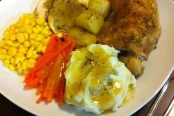Delicious International home cooked meals at Inch Bar
