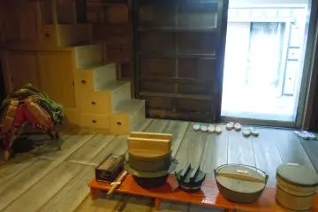 <p>Only after several visits did I even notice one&nbsp;stone storehouse&nbsp;is open, and not only that, but the stairs can be climbed to the second floor. You get a feeling like you are visiting your grandmother's cleaned out attic.</p>