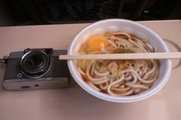 기차안에서 먹는 따뜻한 소바