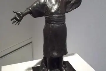 <p>Hello young man</p>