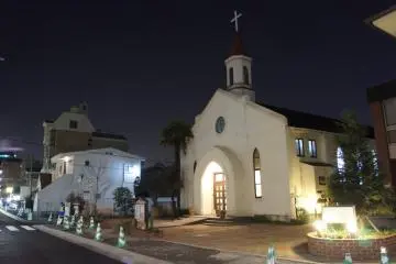 <p>Night view, Kobe Baptist Church</p>