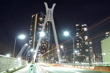 <p>Traffic passing by on Chuo-Ohashi</p>