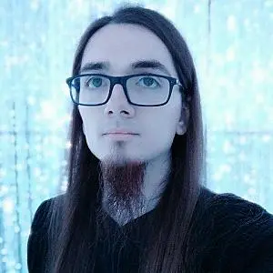 クリス | Chris P.