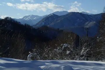 <p>Tanigawadake looming in the distance</p>