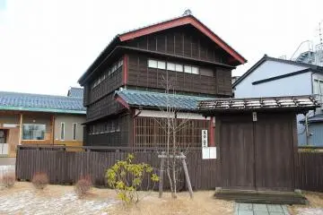 Fujino Genkuro Memorial Hall