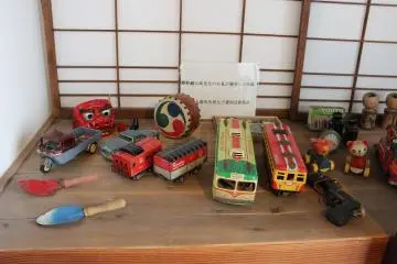 <p>Toys children once played with can now be considered precious antiques</p>