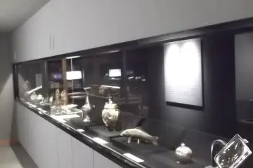 <p>More displays in the exhibition rooms</p>