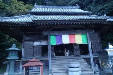 <p>Main hall</p>