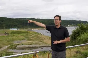 <p>Sosha Mitsunaga, your Earth Camp tour guide and local expert.&nbsp;</p>
