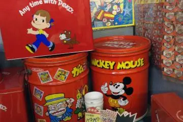 <p>A close-up of some recognizable toys.&nbsp;</p>
