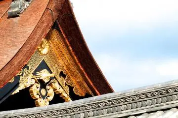 <p>Tiled roof and arch</p>