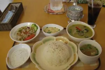 Green Curry - Lunch Special.