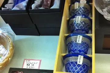 Attractive glassware for sale