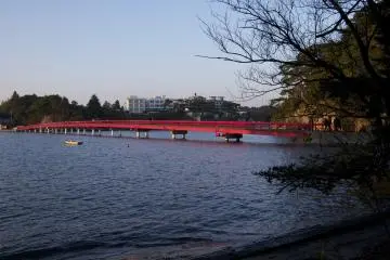 <p>View of the red bridge from Fukuurajima's first beach facing the mainland.</p>