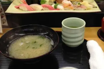 <p>Sushizanmai Deluxe</p>