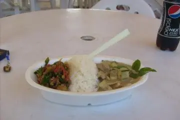 <p>Cheap and tasty Thai food from Little Thailand</p>