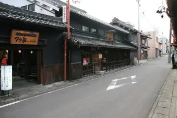 Narita French Restaurant in an old merchant's house.