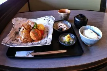 A very well presented lunch