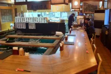The counter (Photo: Bret de Colebi)