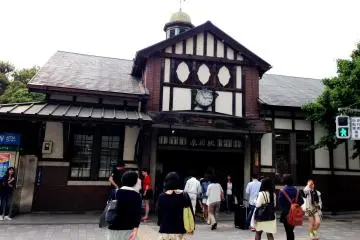 Gallery image