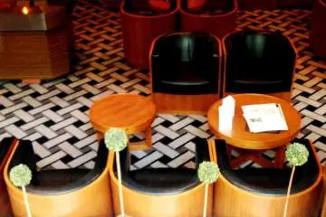 <p>11. The geometric patterns are chic and retro at the same time</p>