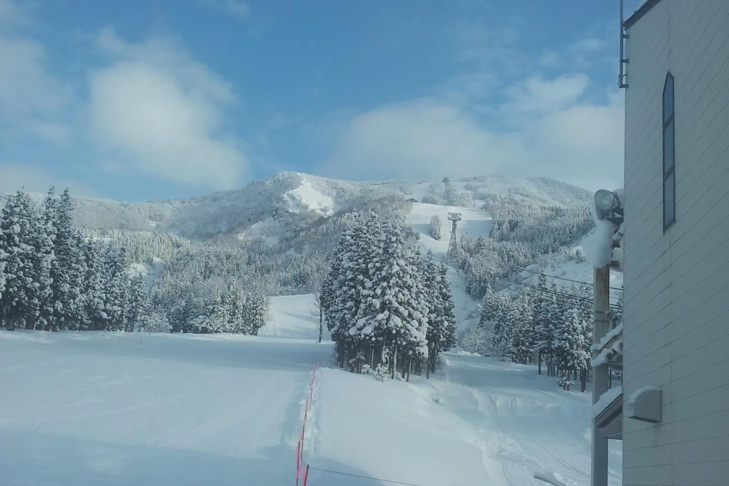 Muikamachi Hakkaisan Ski Resort