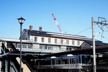 <p>Stylish Nagahama JR Station</p>