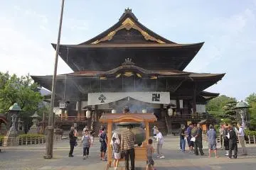 Zenkoji Temple