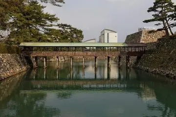 Sayahashi 